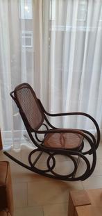 Vintage schommelstoel, Ophalen, Gebruikt, 100 tot 125 cm, Thonet