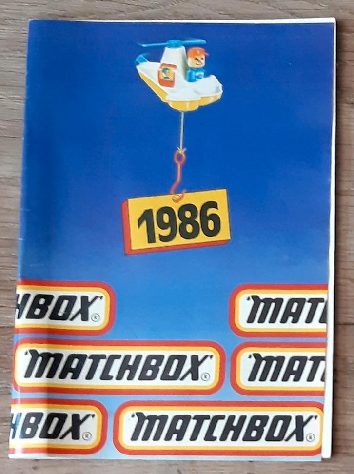 2 Matchbox catalogussen folders, Boeken, Catalogussen en Folders, Gelezen, Catalogus, Ophalen of Verzenden