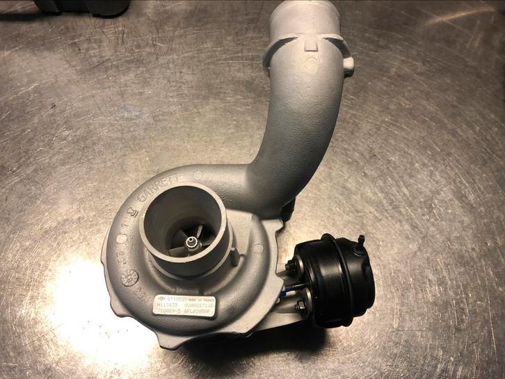 Turbo 2.2 cdi 150pk Renault Laguna/Espace/Vel satis.., Auto-onderdelen, Motor en Toebehoren, Renault, Gereviseerd