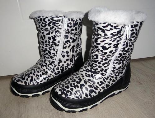 Nauwelijks gebruikte snowboots met panterprint - maat 29, Kinderen en Baby's, Kinderkleding | Schoenen en Sokken, Zo goed als nieuw