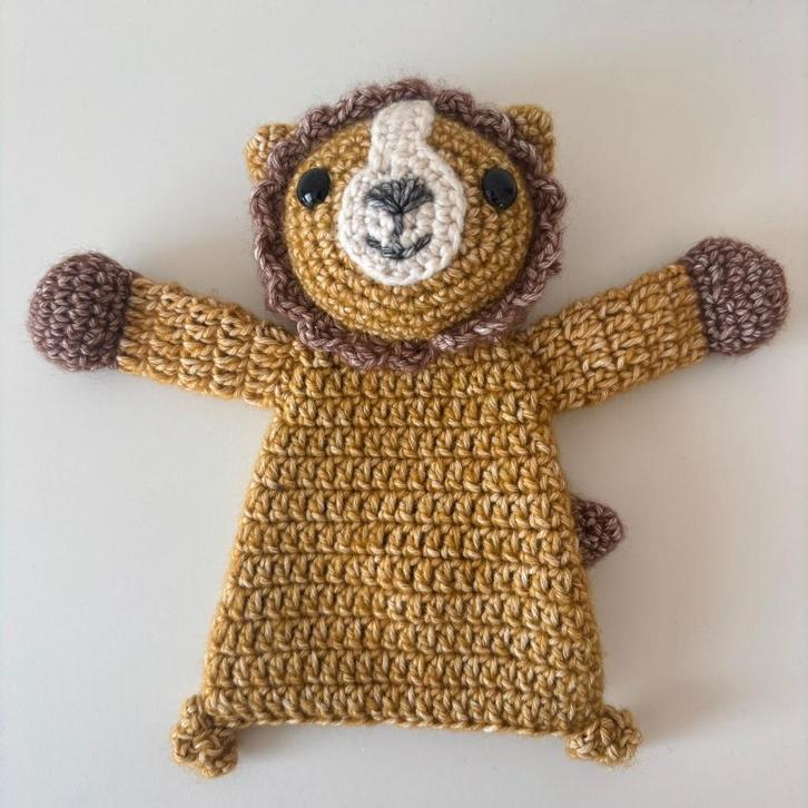 Handgemaakt lappenpopje - leeuw, Kinderen en Baby's, Kraamcadeaus en Geboorteborden, Nieuw, Kraamcadeau, Ophalen