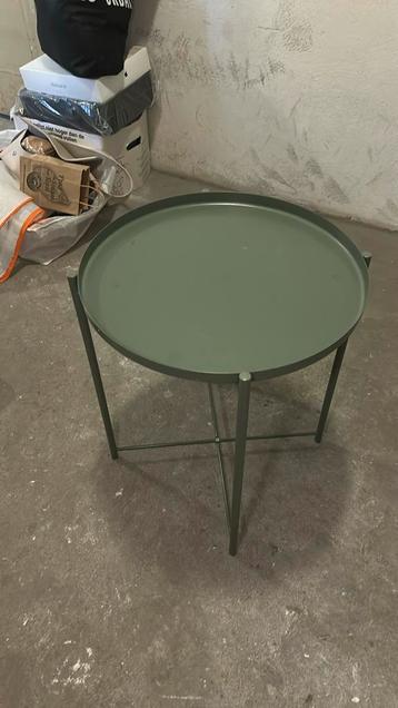 Groene metalen bijzettafel ikea beschikbaar voor biedingen