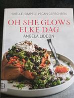 Oh She Glows Elke Dag - Angela Liddon, Tapas, Hapjes en Dim Sum, Gezond koken, Ophalen of Verzenden, Zo goed als nieuw