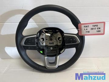 FIAT TIPO HATCHBACK Stuurwiel stuur leer 2016+ beschikbaar voor biedingen