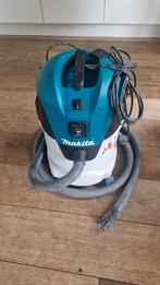 Makita VC2512L Waterstofzuiger, Ophalen of Verzenden, Zo goed als nieuw, Waterstofzuiger