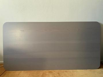 bureau tafel - afbeelding 1