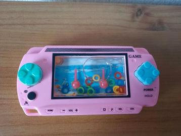 Retro Roze Water Ringspel beschikbaar voor biedingen