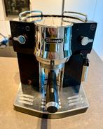 DeLonghi Espressomachine, Witgoed en Apparatuur, Afneembaar waterreservoir, Gebruikt, Espresso apparaat, Gemalen koffie