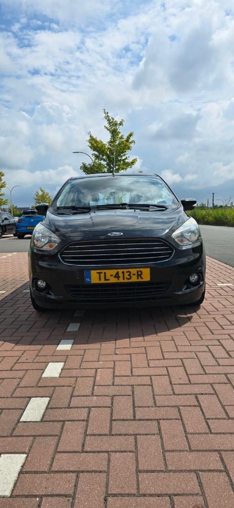 Ford Ka 1.2 85pk 2018 Zwart, Auto's, Ford, Particulier, Ka, ABS, Bluetooth, Elektrische ramen, Parkeersensor, Radio, Traction-control