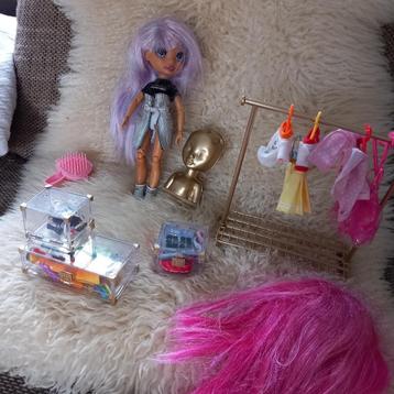Set Rainbow High Poppen met Accessoires. beschikbaar voor biedingen