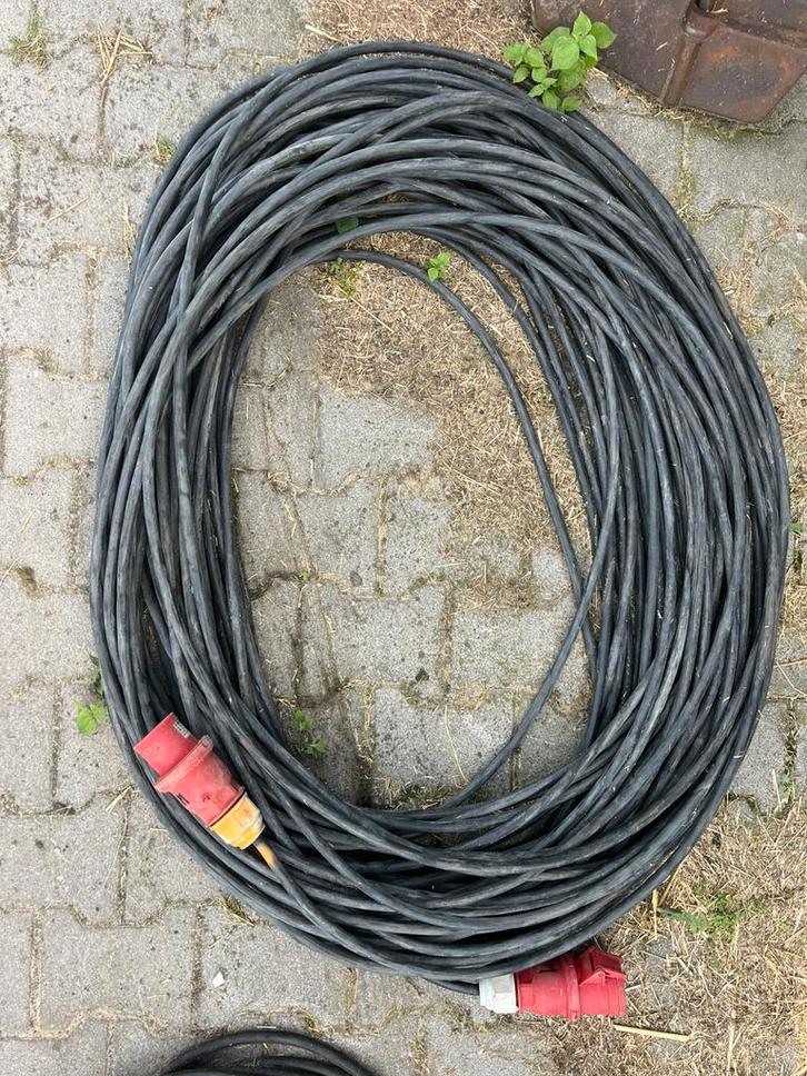 Krachtkabels div lengtes, Doe-het-zelf en Verbouw, Elektra en Kabels, Zo goed als nieuw, Kabel of Snoer, Ophalen of Verzenden