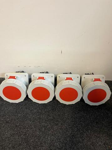 4x 125A inbouw krachtstroom beschikbaar voor biedingen