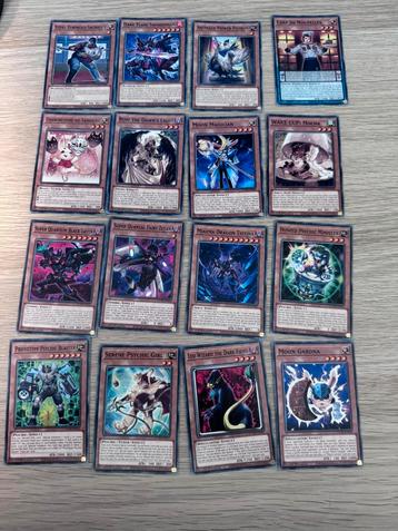 43 Yu-gi-Oh kaarten beschikbaar voor biedingen