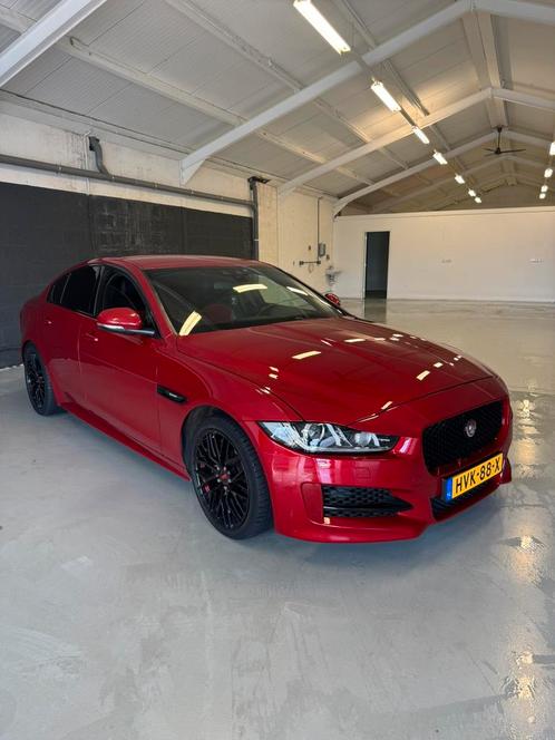 Jaguar XE 2.0 147KW AUT 2016 Rood, Auto's, Jaguar, Particulier, XE, Benzine, Euro 6, Sedan, Automaat, Geïmporteerd, Rood, Achterwielaandrijving