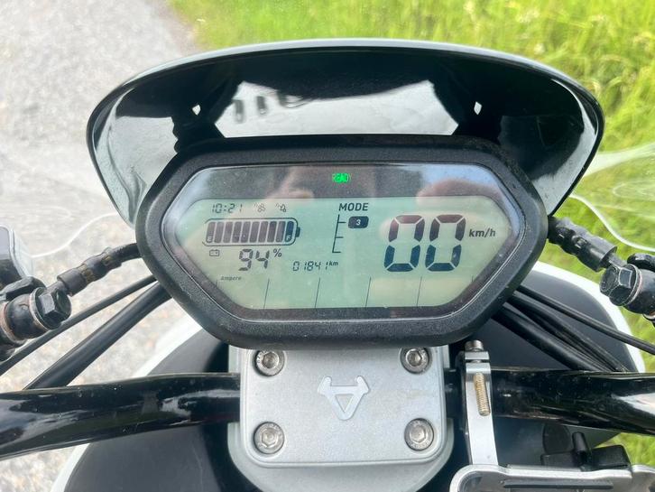 NIU NS1 - 2150km - 60v/35ah - als nieuw, Fietsen en Brommers, Scooters | Overige merken, Zo goed als nieuw, Maximaal 45 km/u, Elektrisch