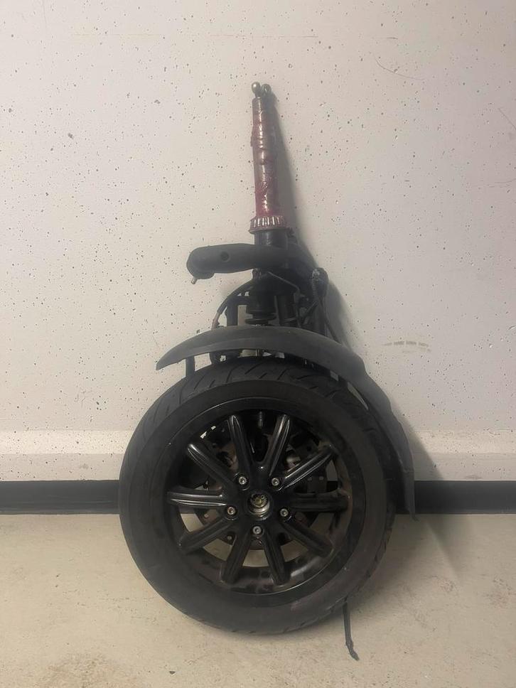 Gilera Fuoco 500 - Voorvork Poot Rechts + Velg, Fietsen en Brommers, Brommeronderdelen | Algemeen, Gebruikt, Overige typen, Ophalen of Verzenden