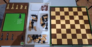 Vintage Jumbo Schaken Compleet beschikbaar voor biedingen