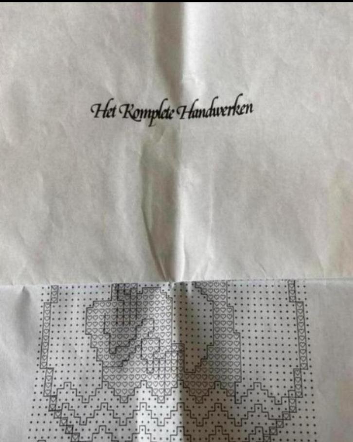 BORDUURPATROON/PAKKET? HET KOMPLETE HANDWERKEN, Hobby en Vrije tijd, Borduren en Borduurmachines, Zo goed als nieuw, Patroon, Handborduren