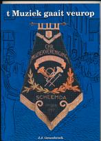 t'Muziek gaait veurop - Scheemda - J.J. Groenbroek, Boeken, Geschiedenis | Stad en Regio, Ophalen of Verzenden, Zo goed als nieuw