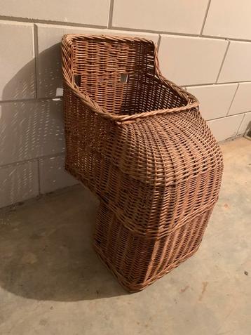 Vintage fietsmand kinderzitje fietszitje beschikbaar voor biedingen