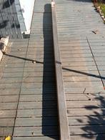 Hardhouten palen 2stuks 3 meter lang 8cm breed donkerbruin., Ophalen, Zo goed als nieuw, 250 cm of meer, Palen