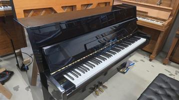 Kleine hoogglans zwarte Hyundai piano! Gestemd en nagekeken beschikbaar voor biedingen