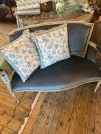 Antieke Brocante Bank - Charmante Sfeer, Huis en Inrichting, Banken | Sofa's en Chaises Longues, Ophalen, Gebruikt, -, -