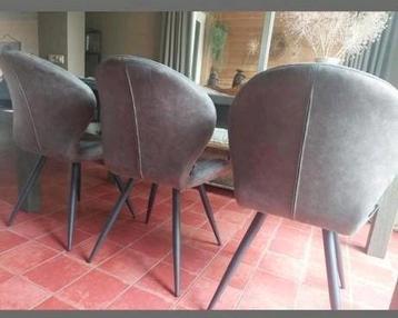 3 leren eetkamerstoelen HACO in zeer goede staat beschikbaar voor biedingen