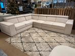 Hoekbank beige 315x250 verstelbaar direct/leverbaar E-7287, Ophalen, #Hoekbank#Verstelbaar#Beige#Hoofdsteunen#315cm, Hoekbank