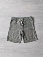 Groene korte broek maat 152., Ophalen of Verzenden, Zo goed als nieuw, Jongen, Broek
