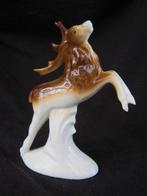 Mooi porseleinen beeldje van een springend hert (891), Ophalen, Zo goed als nieuw, Dier