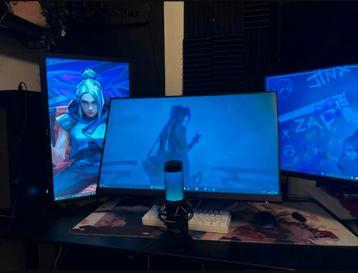 Complete GAMING setup te koop beschikbaar voor biedingen