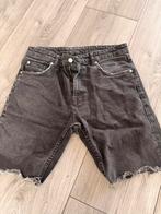 Zara Korte Jeans Short - Maat 31, Ophalen of Verzenden, Zo goed als nieuw, Maat 46 (S) of kleiner, Zwart