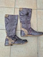 Paarse leren laarzen maat 38 - Yellow Cab, Kleding | Dames, Schoenen, Hoge laarzen, Overige kleuren, Ophalen of Verzenden, Yellow Cab
