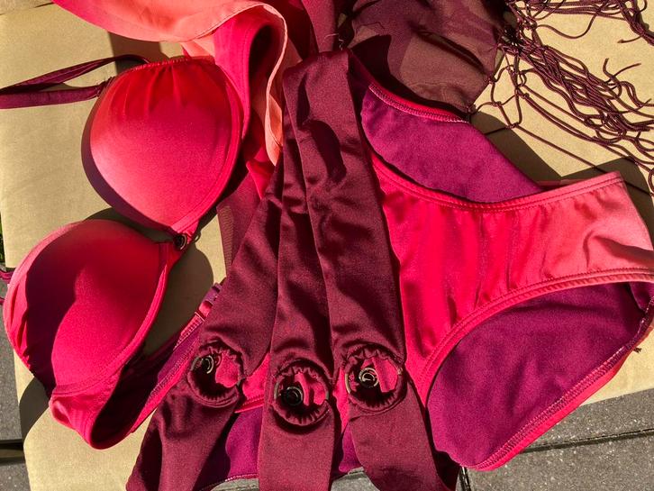 Bikini Doutzen’s Stories M/ 75C incl pareo, Kleding | Dames, Badmode en Zwemkleding, Zo goed als nieuw, Bikini, Roze, Ophalen of Verzenden
