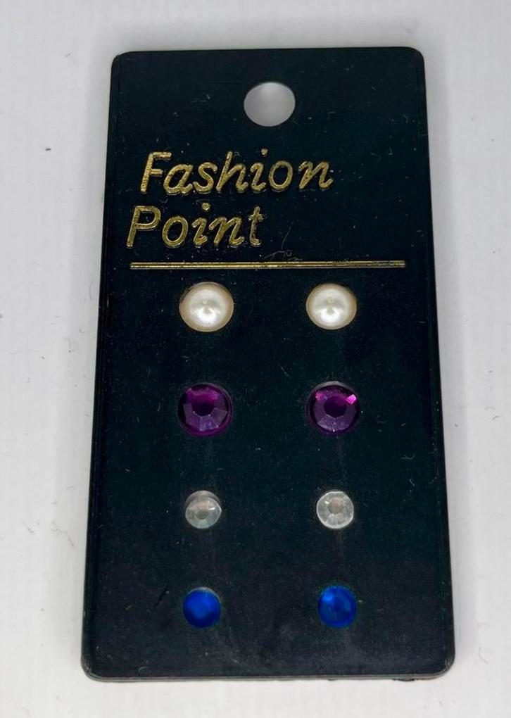 SPECIALE FASHION POINT EARRINGS VERSCHILLENDE OORBELLEN, Sieraden, Tassen en Uiterlijk, Oorbellen, Nieuw, Knopjes of Stekers, Overige materialen