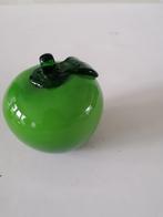 Murano glazen groene appel izgst  11 cm, Antiek en Kunst, Antiek | Glas en Kristal, Ophalen of Verzenden