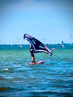 Kwalitatieve Wingsurfset bestaande uit board + wing., Watersport en Boten, Wingsurfen, Ophalen, Zo goed als nieuw