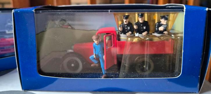 Bij Kuifje in de auto (3 stuks), Hobby en Vrije tijd, Modelauto's | 1:43, Zo goed als nieuw, Auto, Overige merken, Ophalen of Verzenden