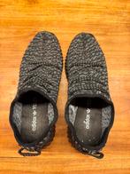 Adidas Yeezy maat 37, Kleding | Heren, Schoenen, Ophalen of Verzenden, Zo goed als nieuw, Zwart