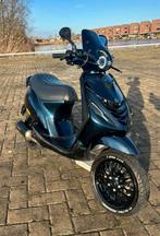 Zip 80 cc full malossi 2017, Fietsen en Brommers, Scooters | Piaggio, Ophalen, Maximaal 45 km/u, Zip, Zo goed als nieuw