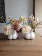 Vazen met zijdebloemen, Huis en Inrichting, Ophalen, Zo goed als nieuw