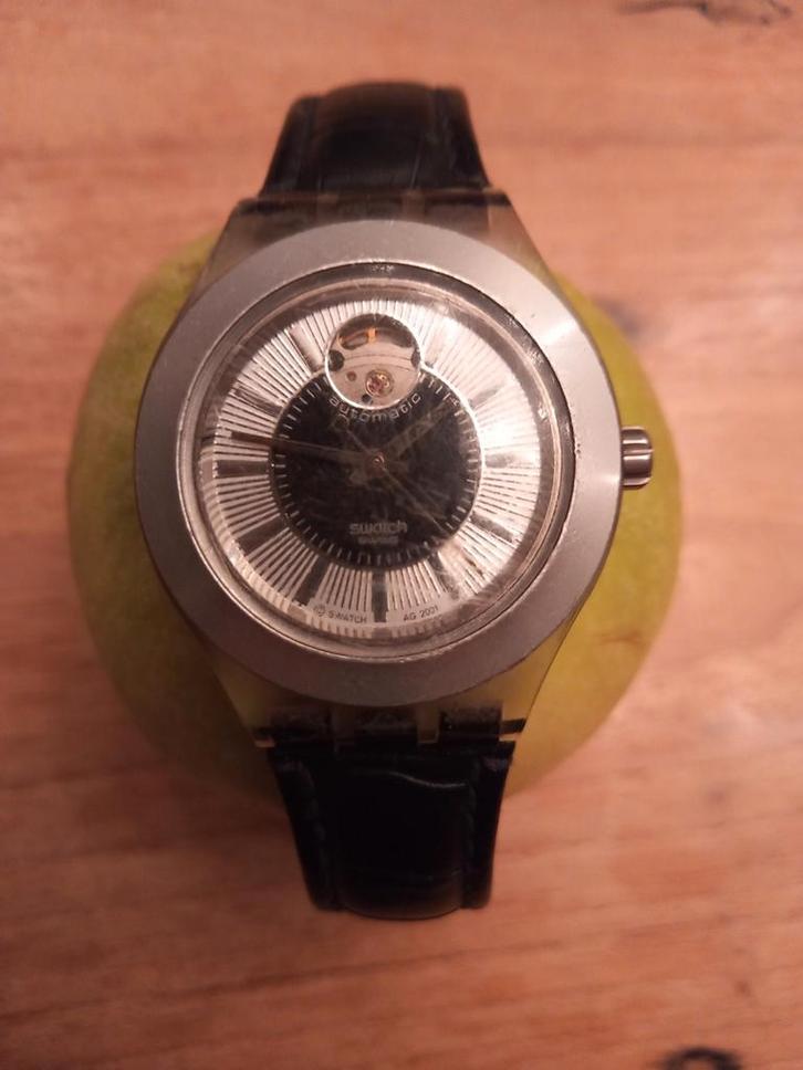 Diaphane Automatisch Swatch Horloge met Lederen Band, Sieraden, Tassen en Uiterlijk, Horloges | Antiek, Ophalen of Verzenden