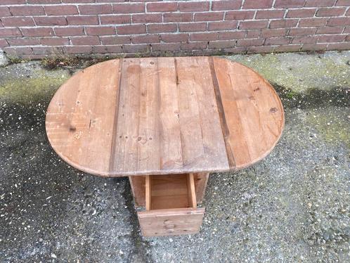 Antiek inklapbaar stijlvol tafeltje, Antiek en Kunst, Antiek | Meubels | Tafels, Ophalen