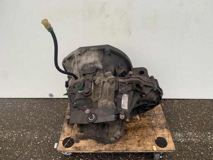 versnellingsbak vivaro trafic 2007-2012 2.0cdti 6-bak PF6010, Auto-onderdelen, Transmissie en Toebehoren, Nissan, Opel, Renault