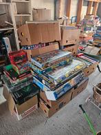 Ongeveer 15 bomvolle dozen speelgoed, puzzels, bordspellen, Diversen, Rommelmarktspullen, Ophalen