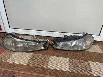 Ford Mondeo MK2 L+R koplampen beschikbaar voor biedingen