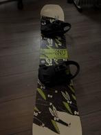 GNU MONEY snowboard 148 cm + opties, Ophalen, Gebruikt, Board