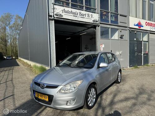 Hyundai i30 1.6i Style Airco! Nieuwe APK! NAP Logisch!, Auto's, Hyundai, Bedrijf, Te koop, i30, ABS, Airbags, Airconditioning