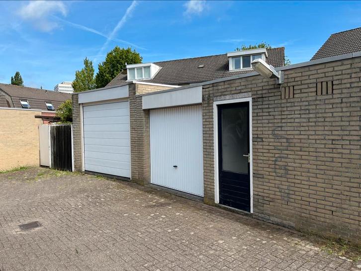 Garagebox Eindhoven dicht bij het centrum, Auto diversen, Autostallingen en Garages